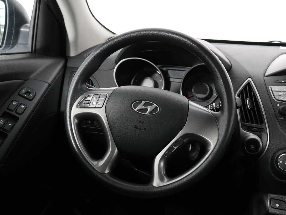 Hyundai ix35 с пробегом — 2013 год. Фото: #14