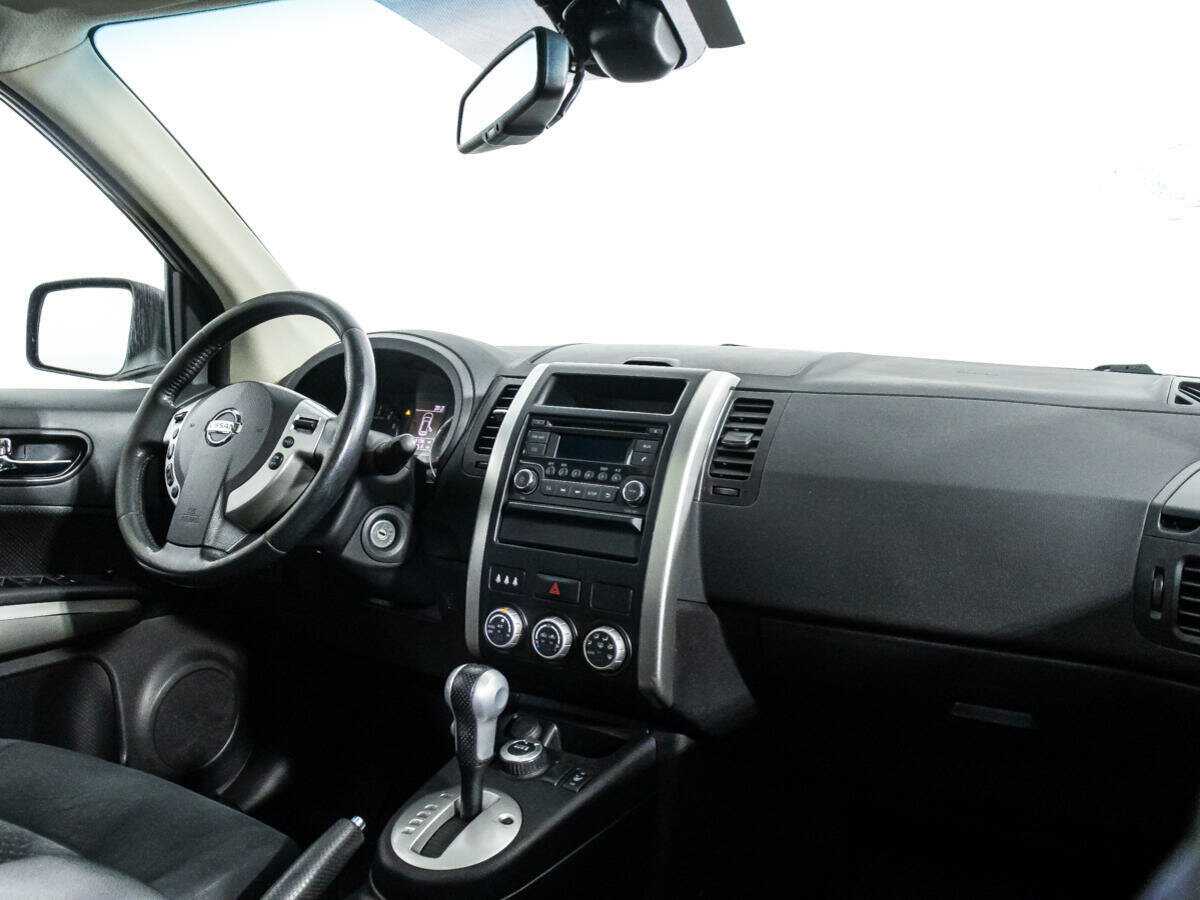 Nissan X-Trail с пробегом — 2012 год. Фото: #8