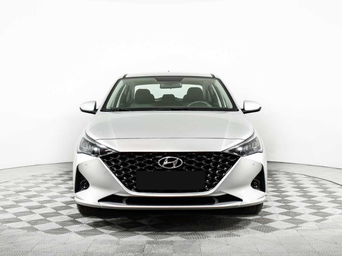 Hyundai Solaris с пробегом — 2021 год. Фото: #1