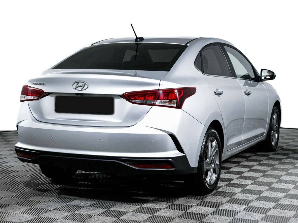 Hyundai Solaris с пробегом — 2020 год. Фото: #4