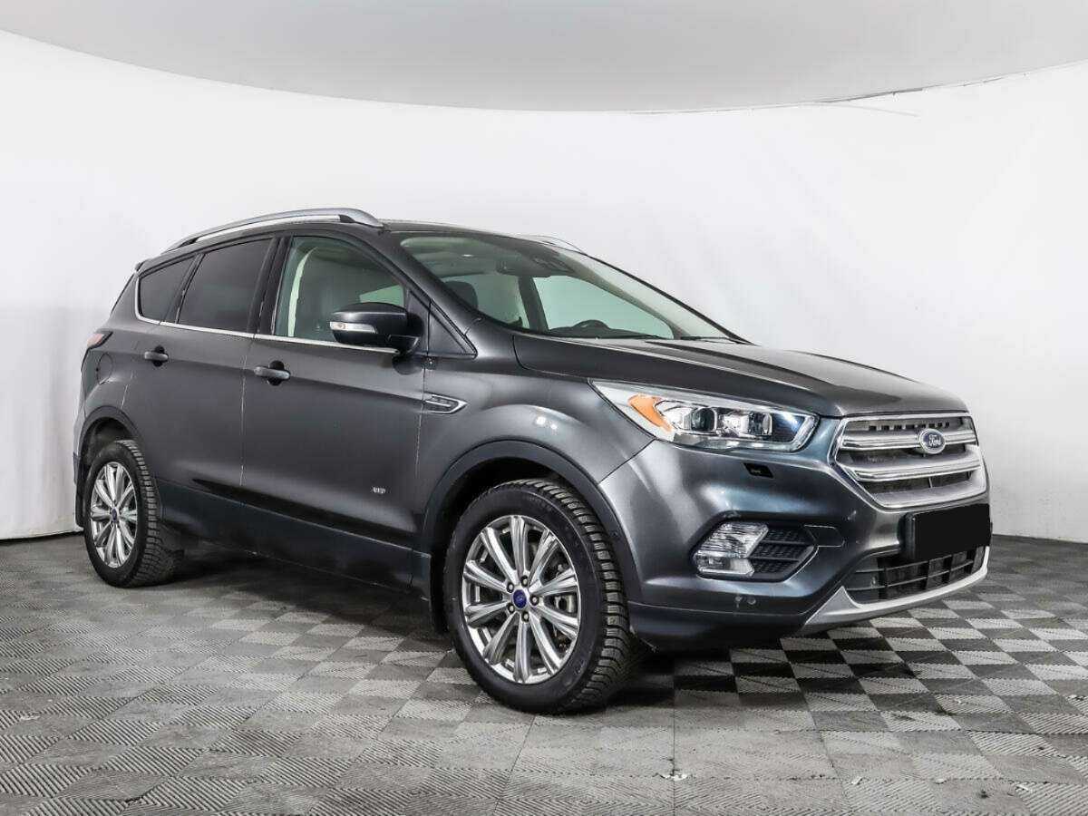 Ford Kuga с пробегом — 2016 год. Фото: #2