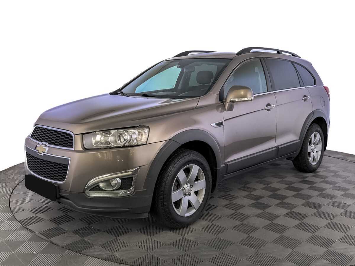 Chevrolet Captiva с пробегом — 2015 год. Фото: #0