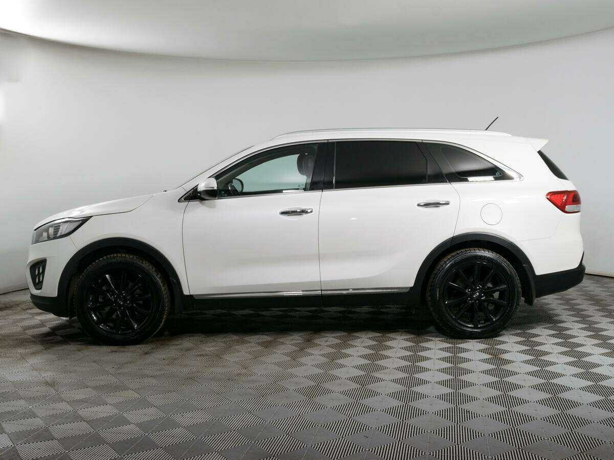 Kia Sorento с пробегом — 2016 год. Фото: #7