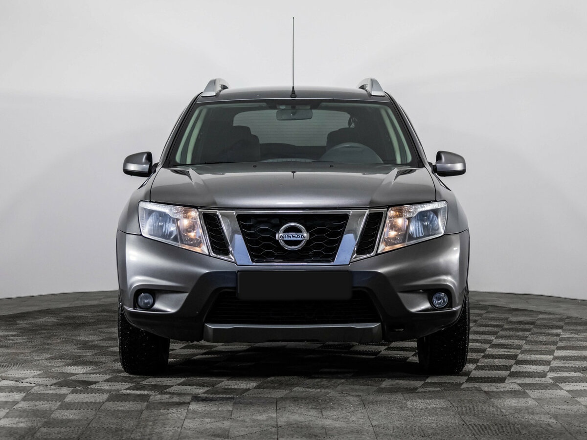 Nissan Terrano с пробегом — 2018 год. Фото: #1
