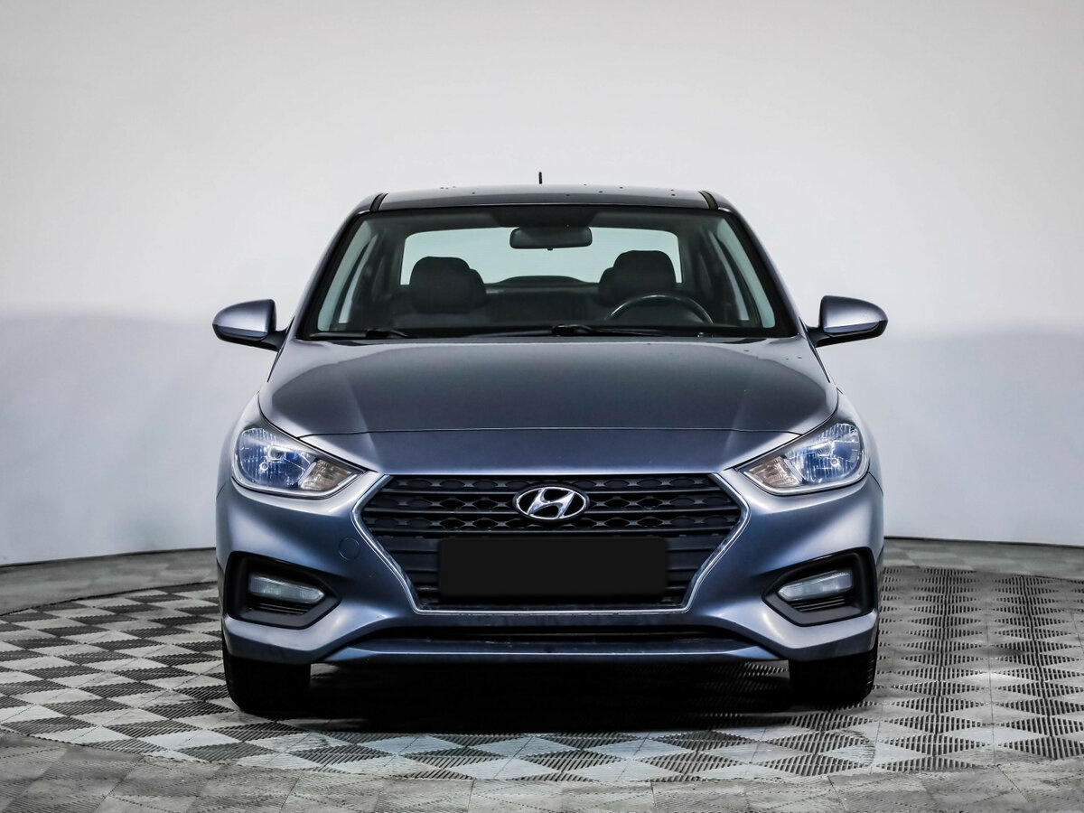 Hyundai Solaris с пробегом — 2018 год. Фото: #1