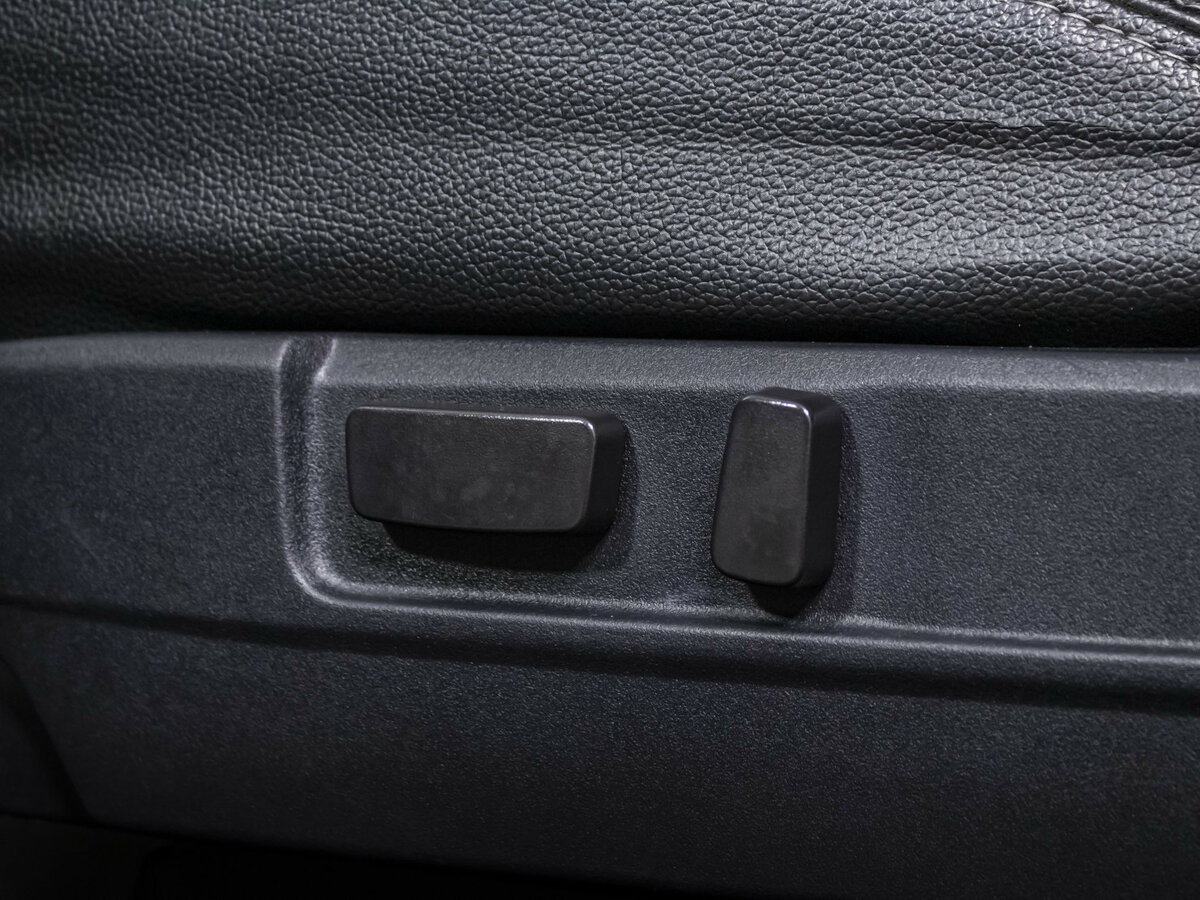 Mitsubishi Outlander с пробегом — 2015 год. Фото: #15