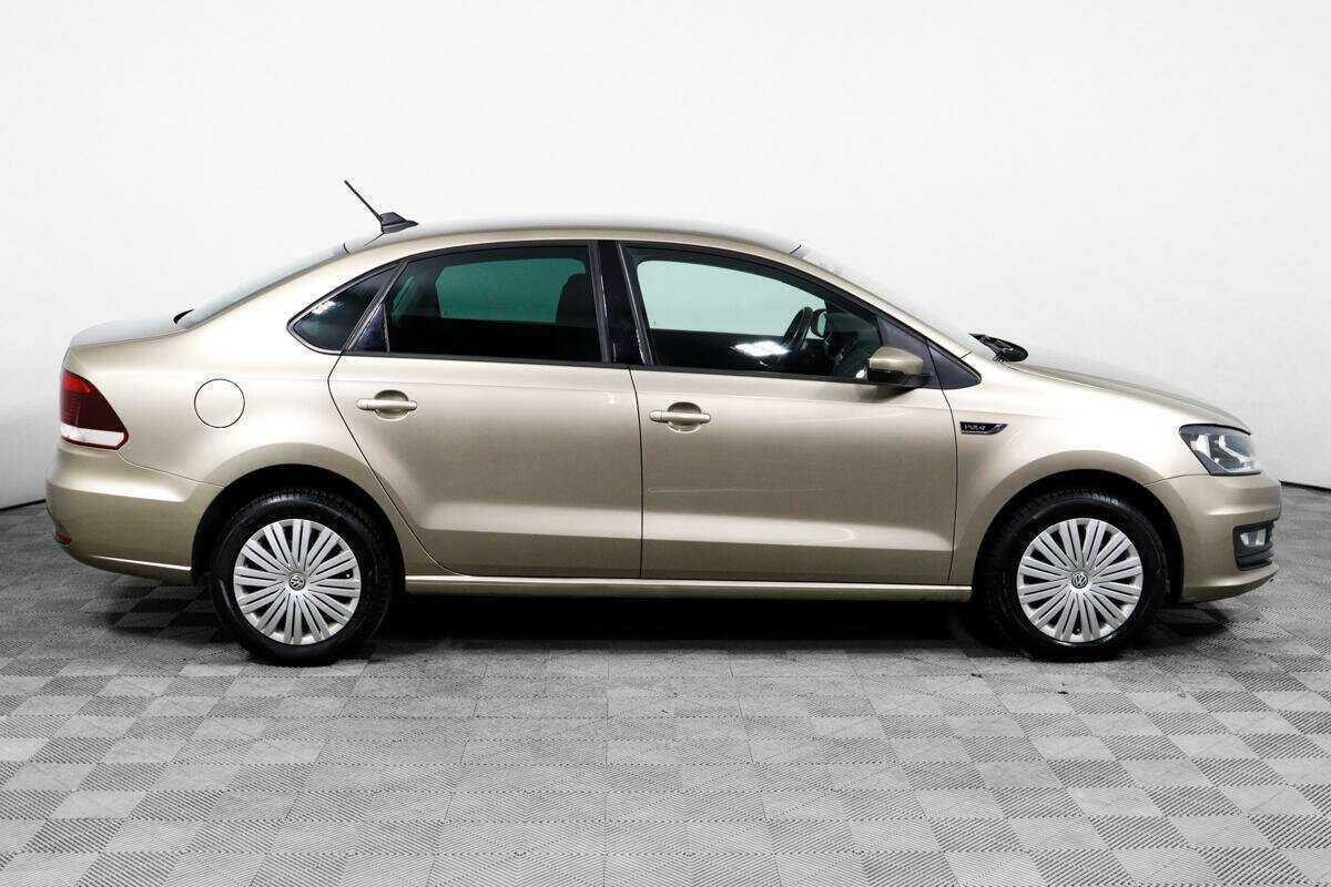 Volkswagen Polo с пробегом — 2019 год. Фото: #3