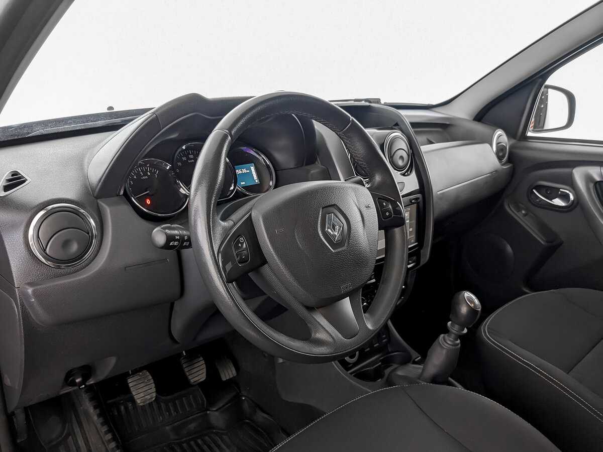 Renault Duster с пробегом — 2016 год. Фото: #13