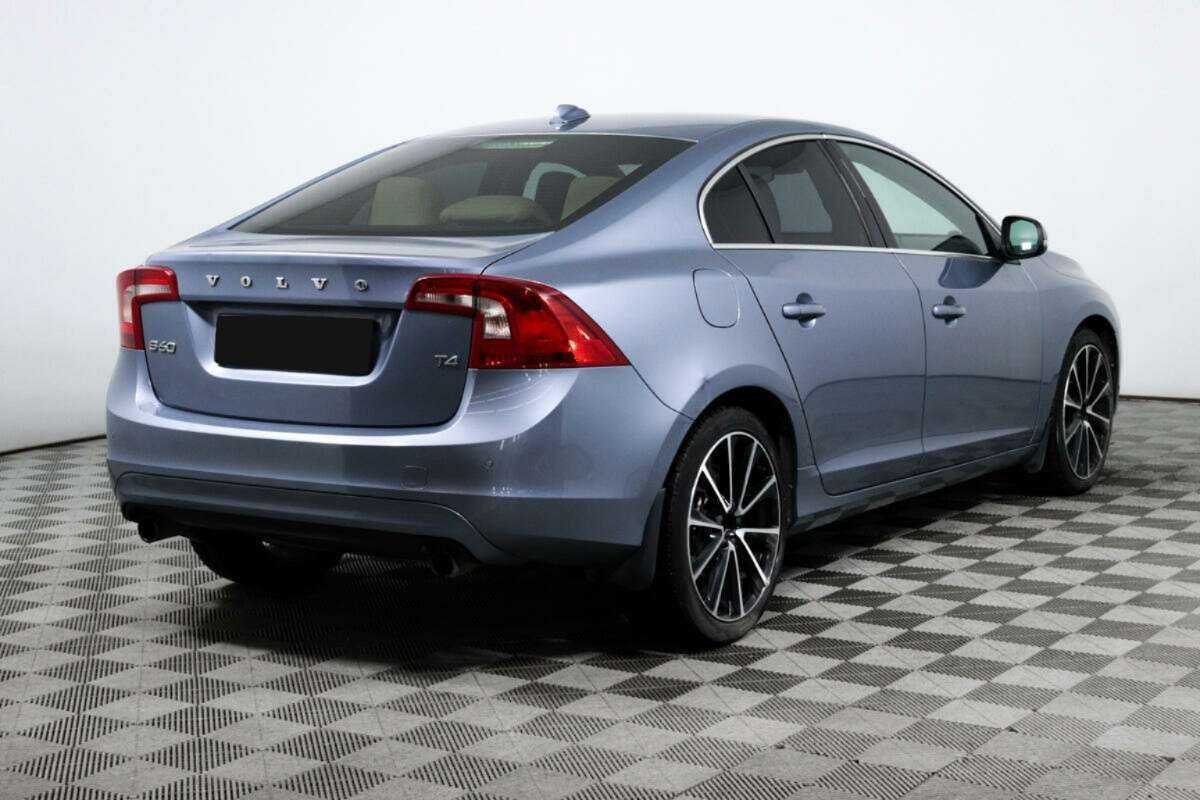 Volvo S60 с пробегом — 2017 год. Фото: #4