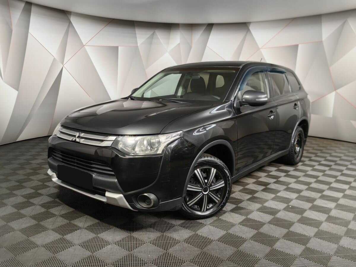 Mitsubishi Outlander с пробегом — 2014 год. Посмотреть фото
