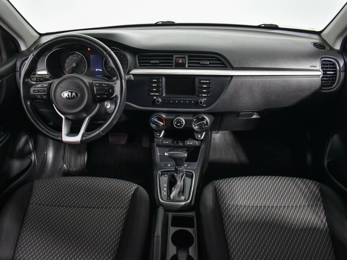 Kia Rio с пробегом — 2018 год. Фото: #12