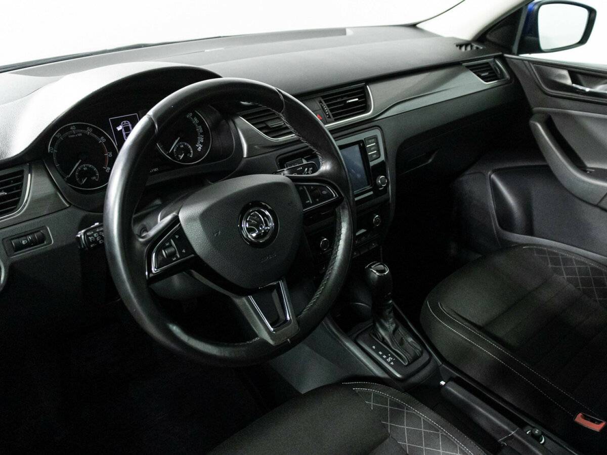 Skoda Rapid с пробегом — 2019 год. Фото: #10