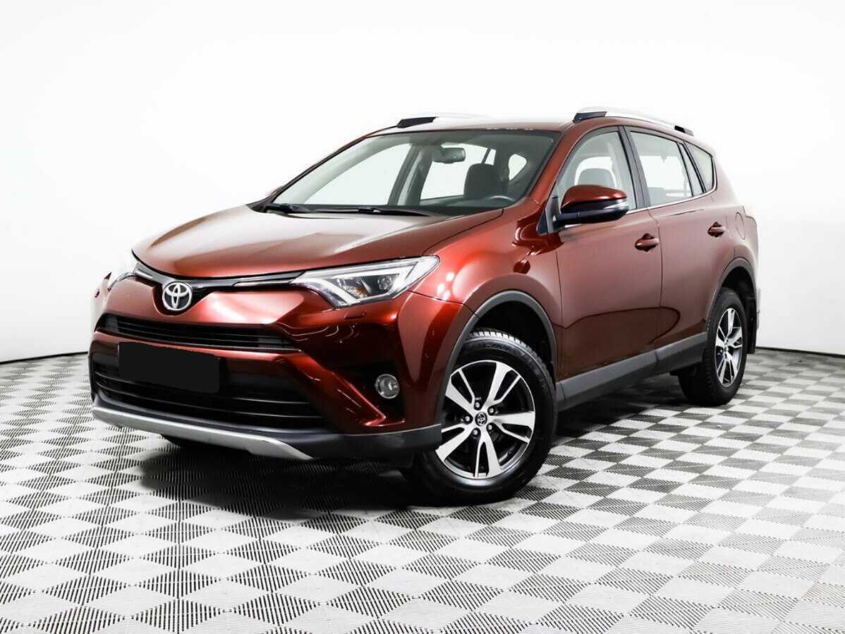 Toyota RAV4 с пробегом — 2017 год. Фото: #0