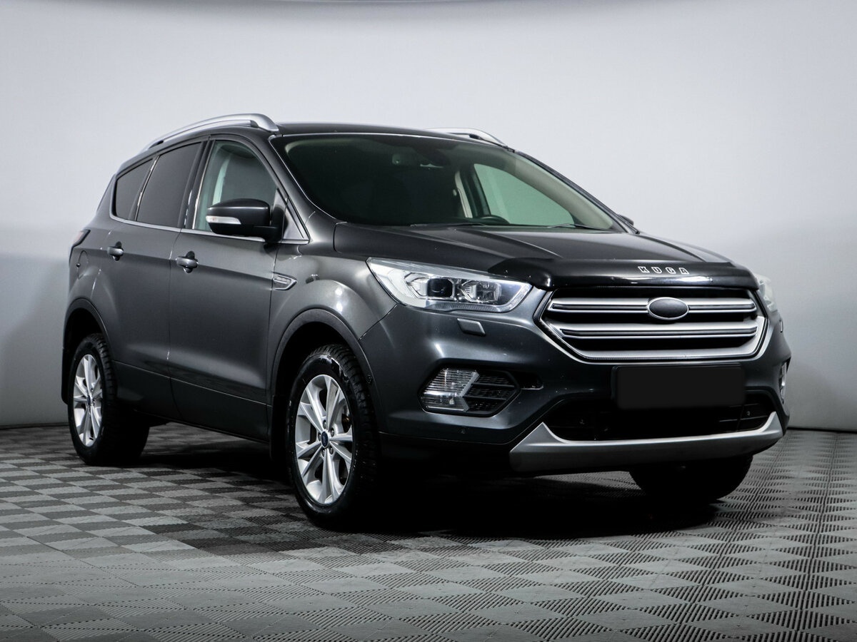 Ford Kuga с пробегом — 2017 год. Фото: #2