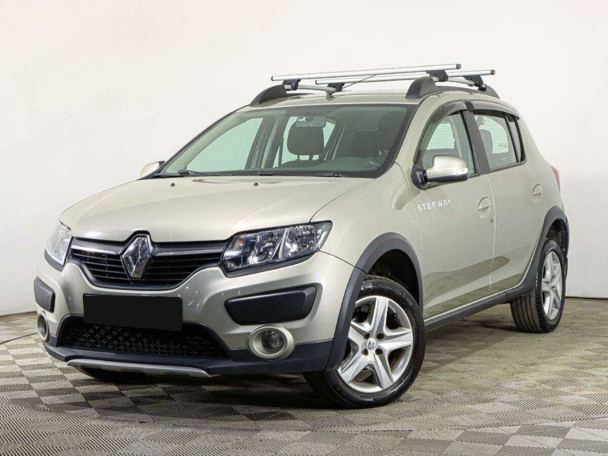 Renault Sandero с пробегом — 2018 год. Посмотреть фото