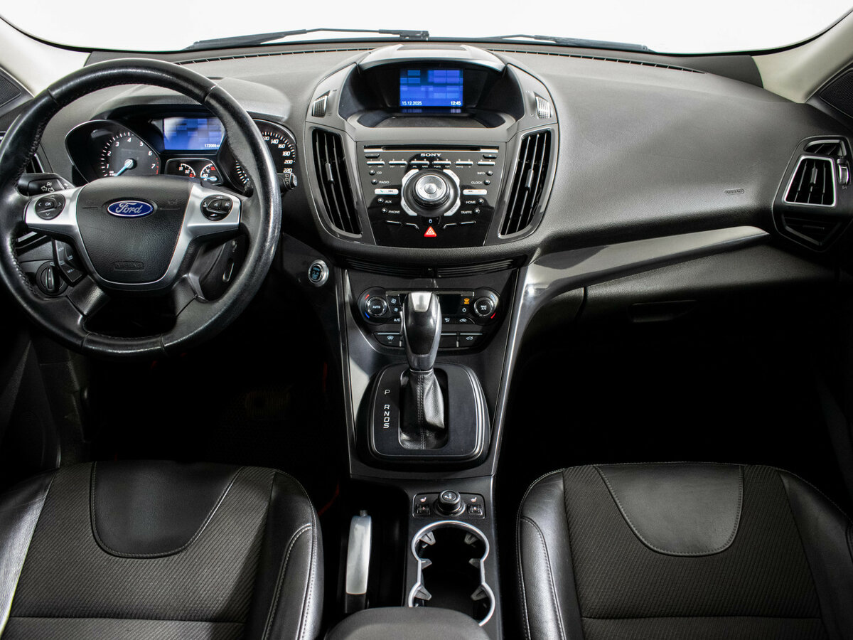 Ford Kuga с пробегом — 2016 год. Фото: #10