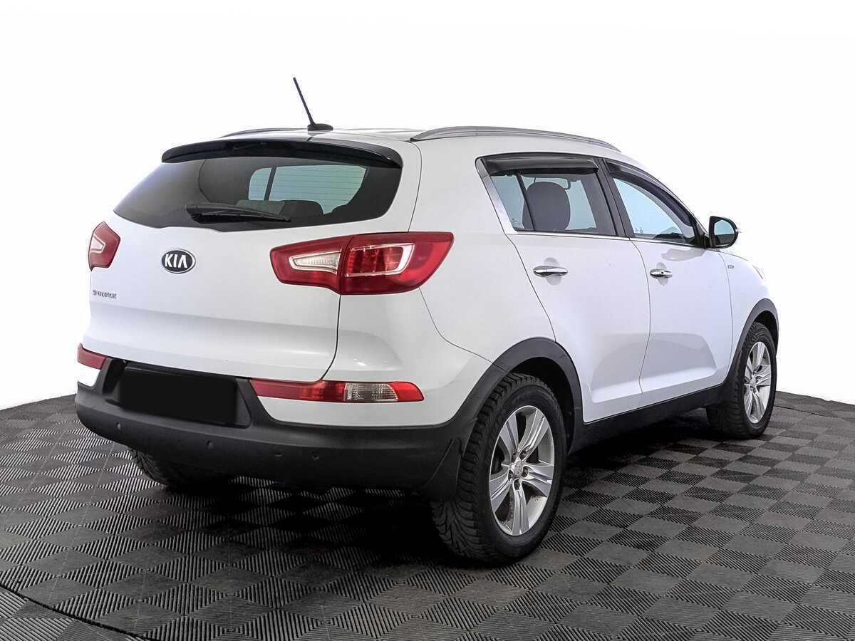 Kia Sportage с пробегом — 2012 год. Фото: #4