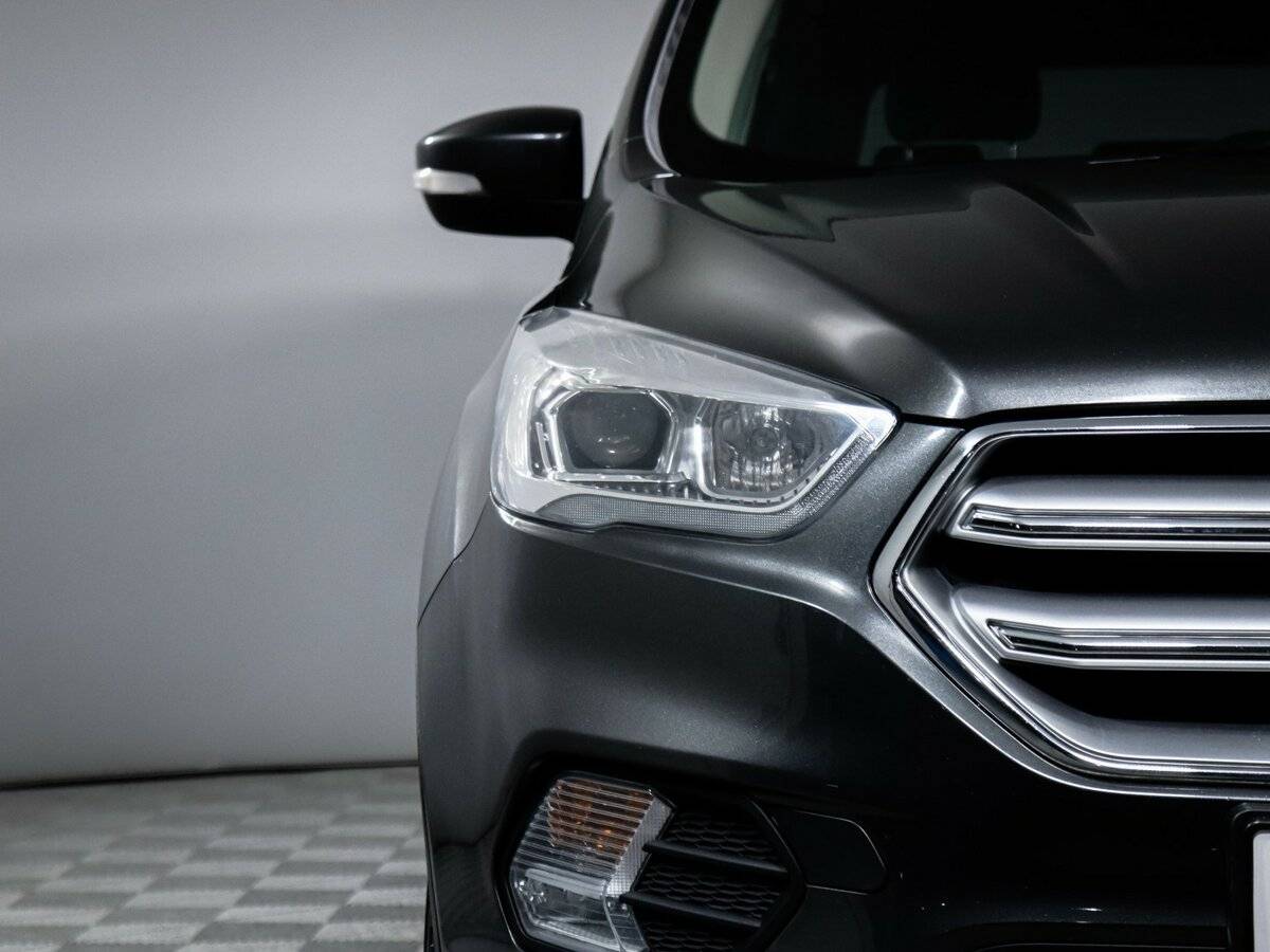 Ford Kuga с пробегом — 2019 год. Фото: #16