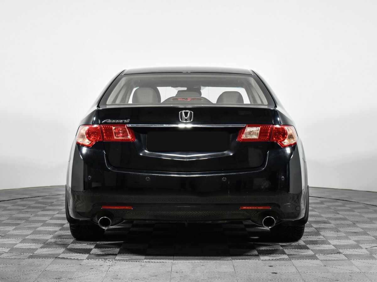 Honda Accord с пробегом — 2012 год. Фото: #4