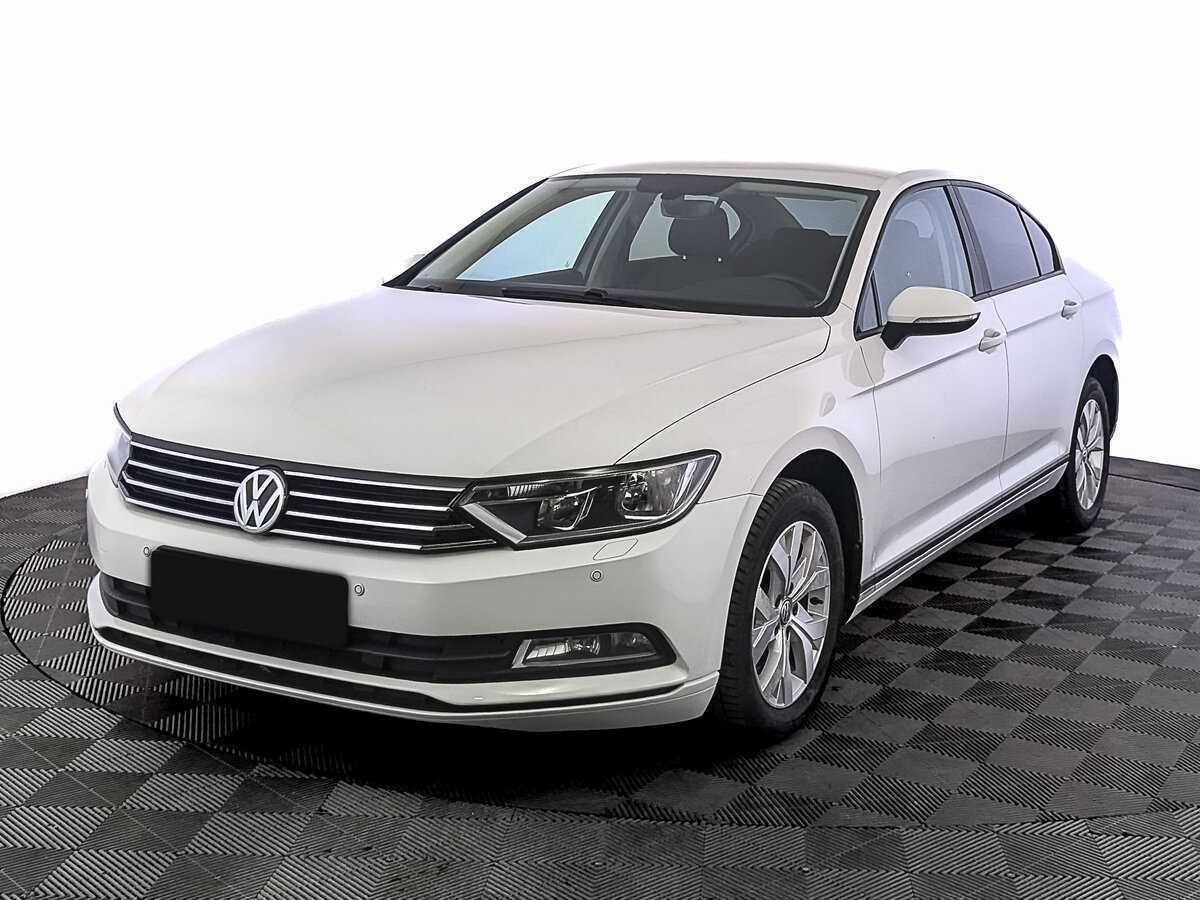 Volkswagen Passat с пробегом — 2017 год. Посмотреть фото