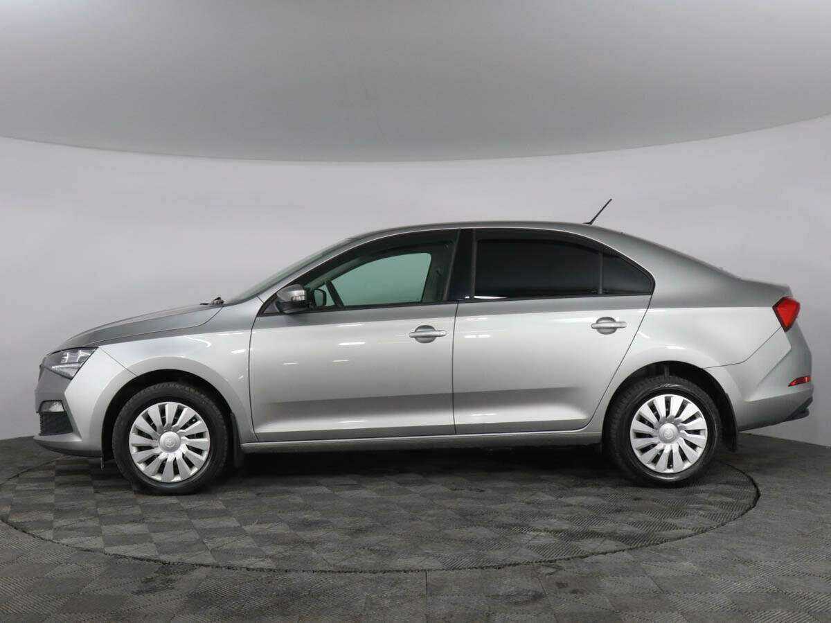 Skoda Rapid с пробегом — 2021 год. Фото: #7