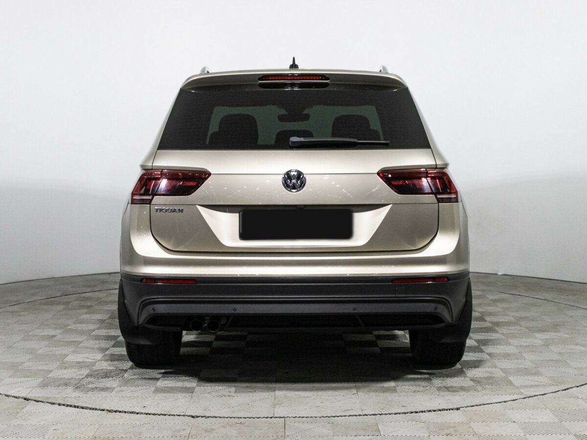 Volkswagen Tiguan с пробегом — 2019 год. Фото: #5