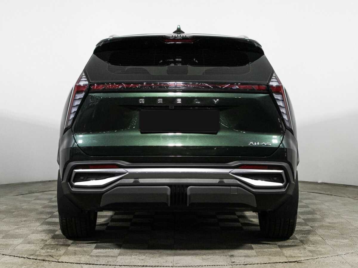 Geely Atlas с пробегом — 2024 год. Фото: #4