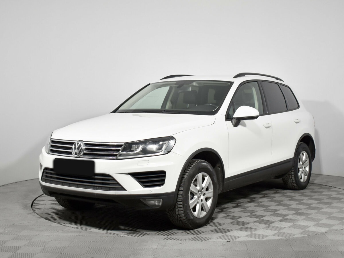 Volkswagen Touareg с пробегом — 2015 год. Посмотреть фото