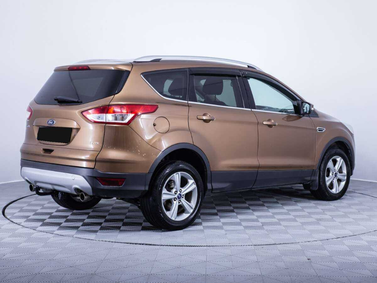 Ford Kuga с пробегом — 2013 год. Фото: #4