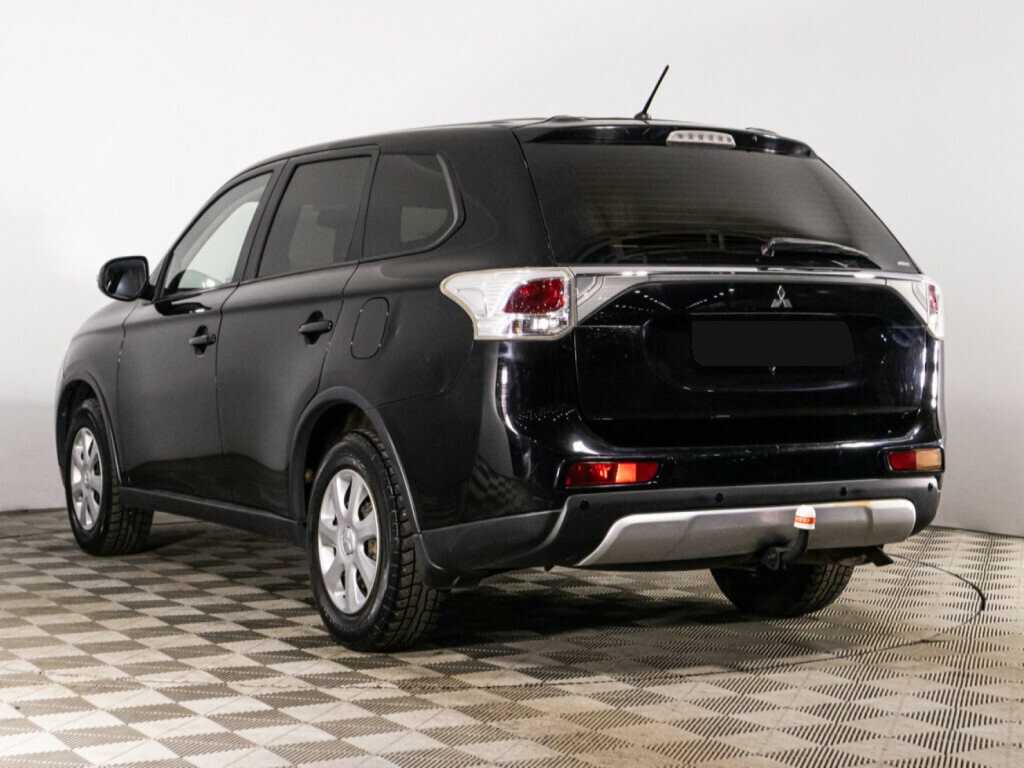 Mitsubishi Outlander с пробегом — 2014 год. Фото: #5