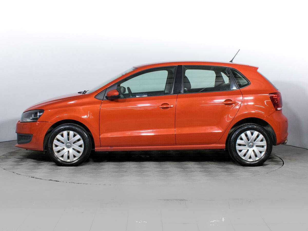 Volkswagen Polo с пробегом — 2012 год. Фото: #7