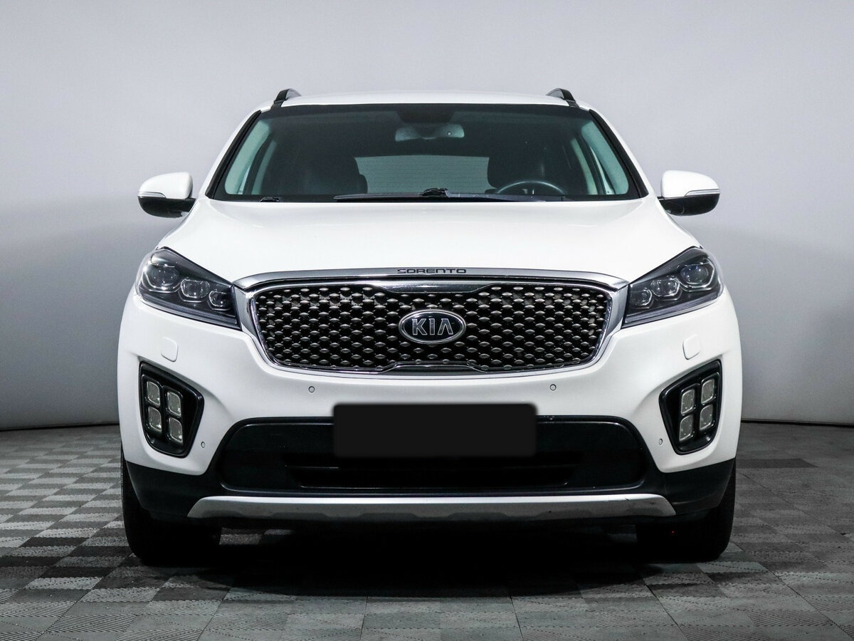 Kia Sorento с пробегом — 2016 год. Фото: #1