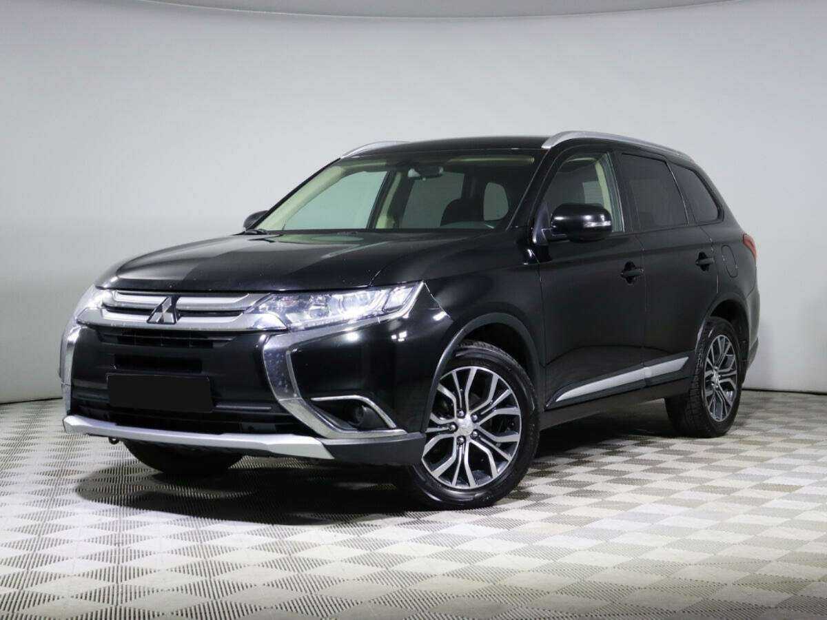 Mitsubishi Outlander с пробегом — 2018 год. Посмотреть фото