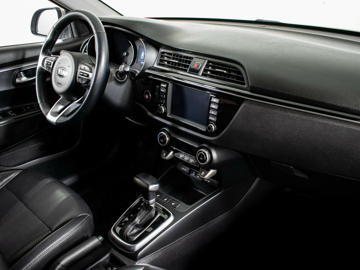 Kia Rio с пробегом — 2020 год. Фото: #7
