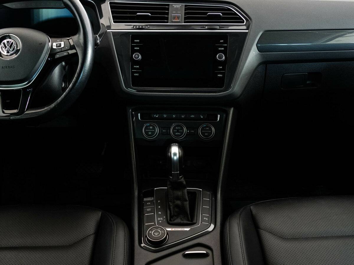 Volkswagen Tiguan с пробегом — 2018 год. Фото: #9
