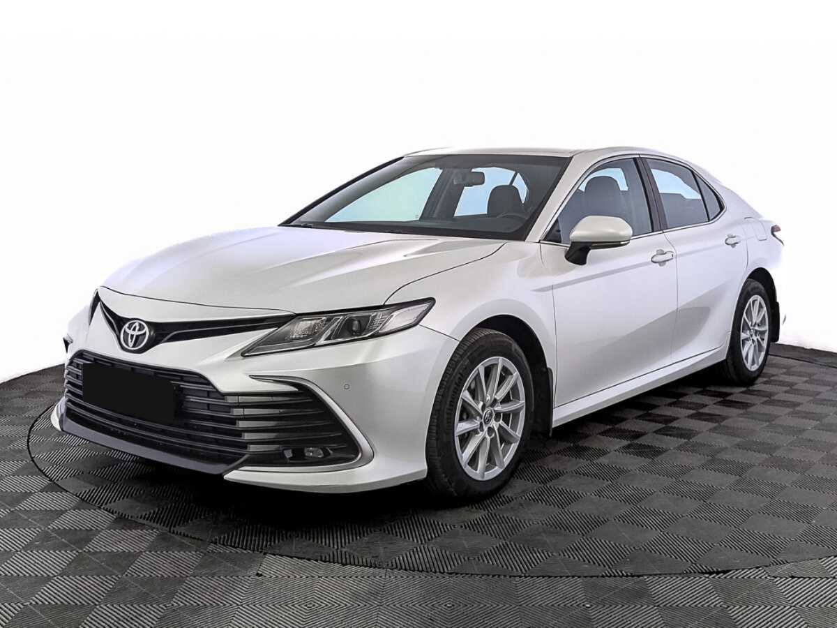 Toyota Camry с пробегом — 2021 год. Фото: #0