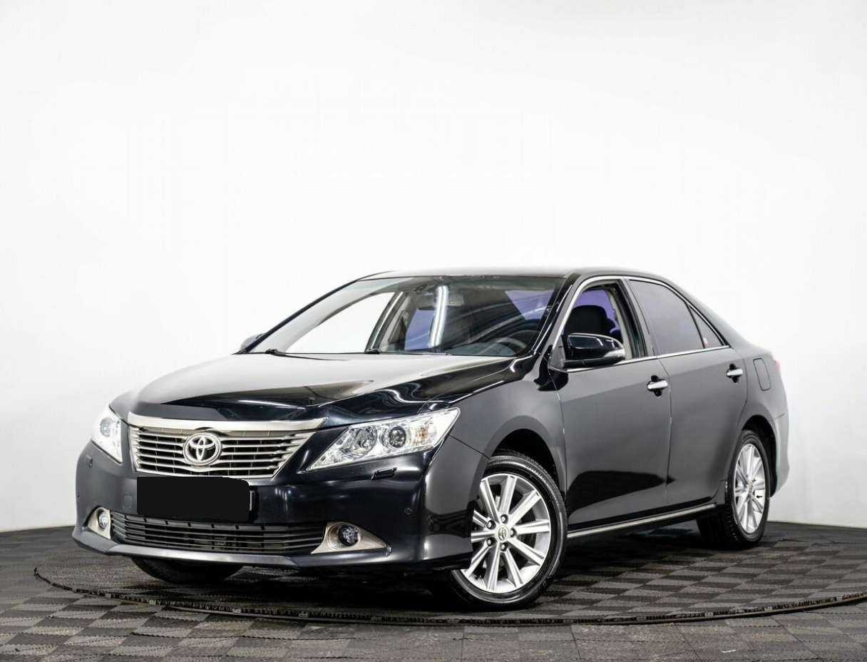 Toyota Camry с пробегом — 2014 год. Посмотреть фото
