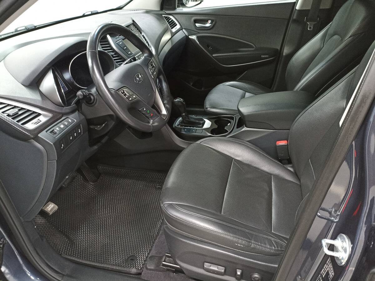 Hyundai Santa Fe с пробегом — 2015 год. Фото: #14