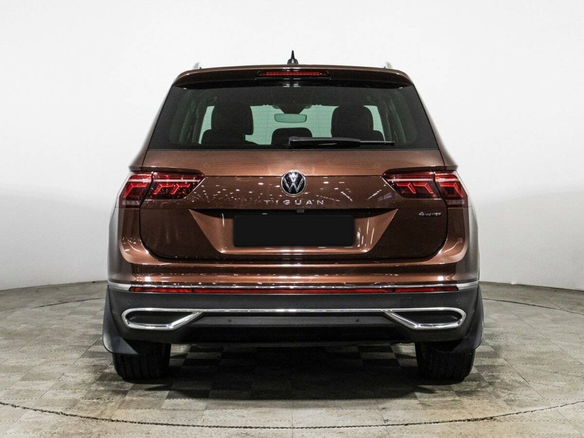 Volkswagen Tiguan с пробегом — 2021 год. Фото: #5