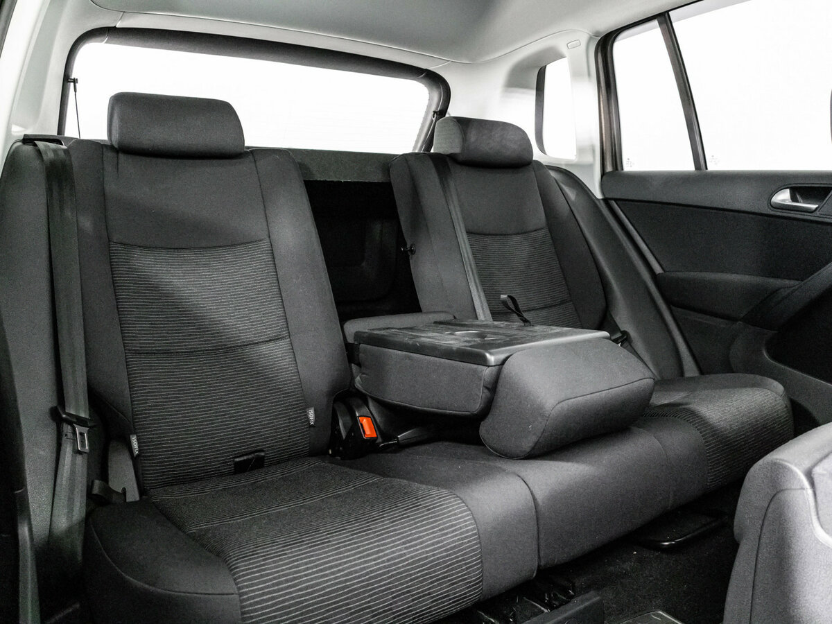 Volkswagen Tiguan с пробегом — 2014 год. Фото: #15