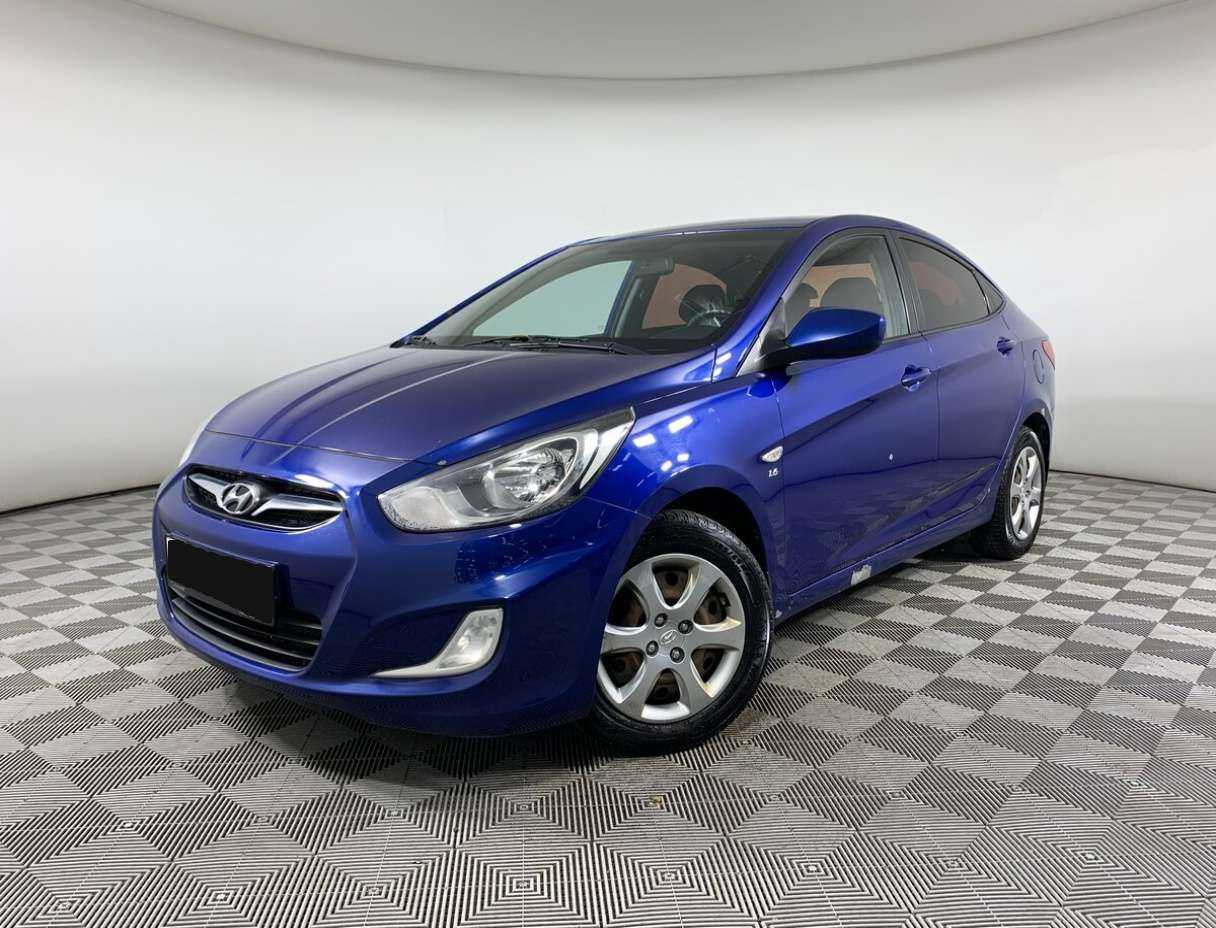 Hyundai Solaris с пробегом — 2013 год. Посмотреть фото
