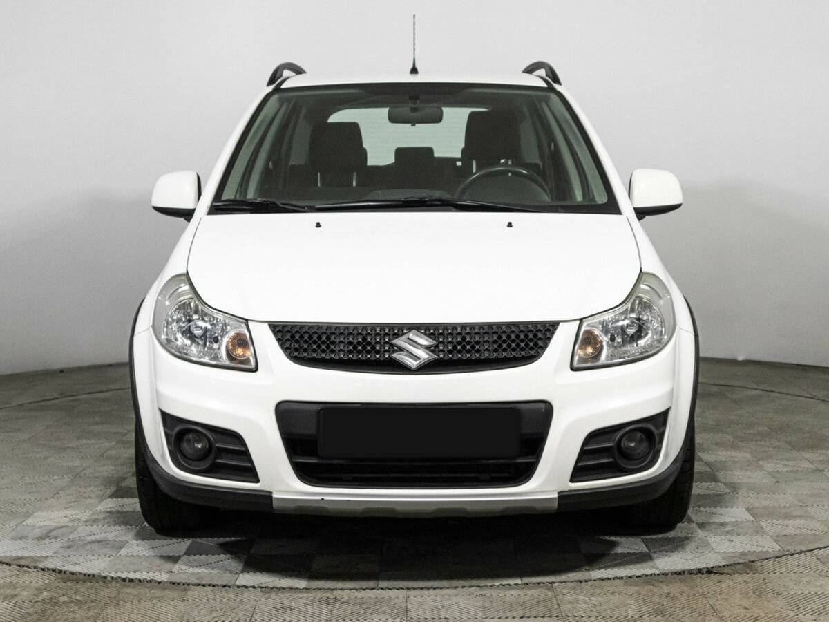 Suzuki SX4 с пробегом — 2013 год. Посмотреть фото