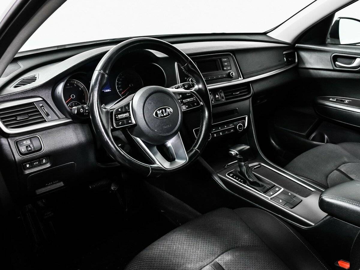 Kia Optima с пробегом — 2018 год. Фото: #11