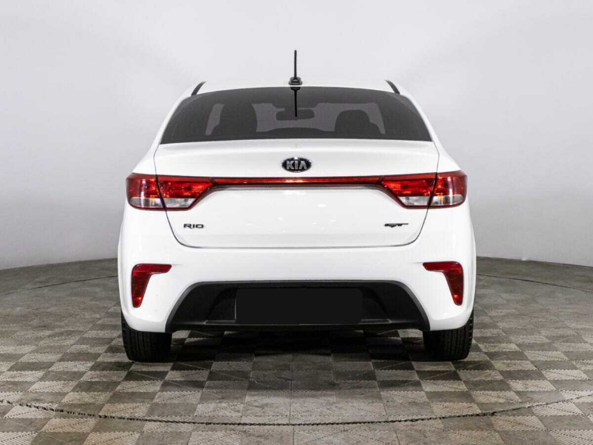 Kia Rio с пробегом — 2018 год. Фото: #5