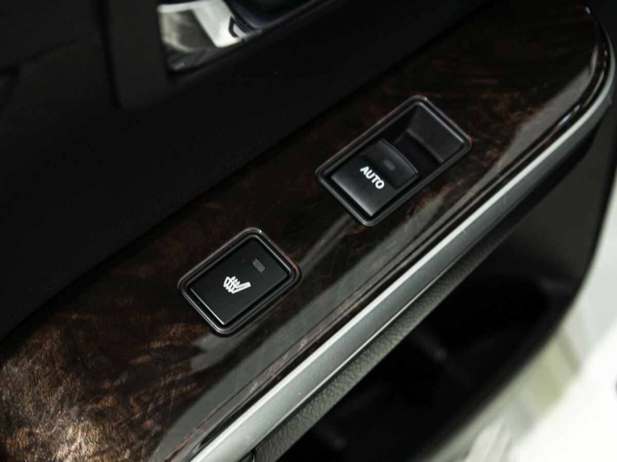 Toyota Camry с пробегом — 2017 год. Фото: #18