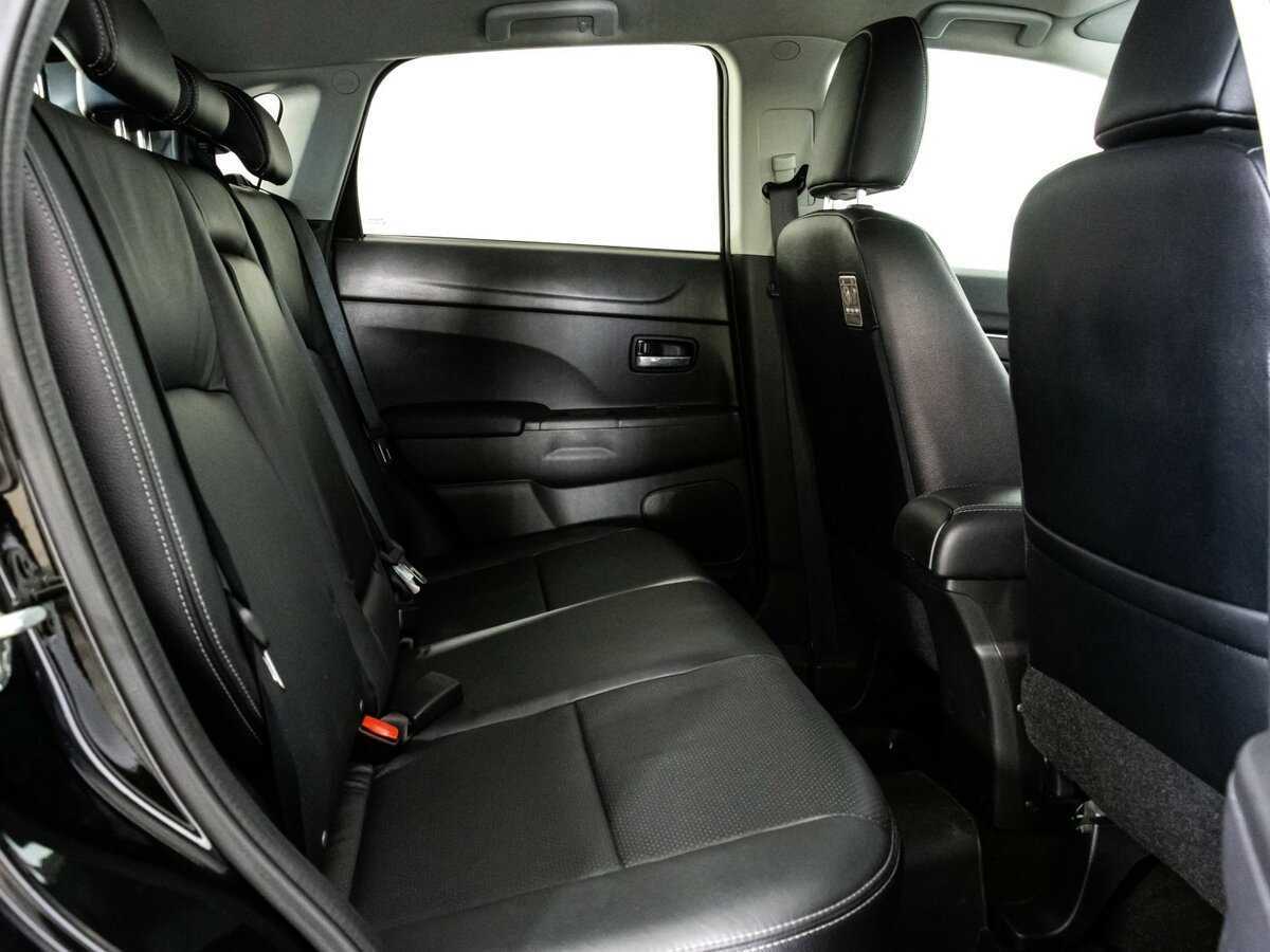 Mitsubishi ASX с пробегом — 2015 год. Фото: #11