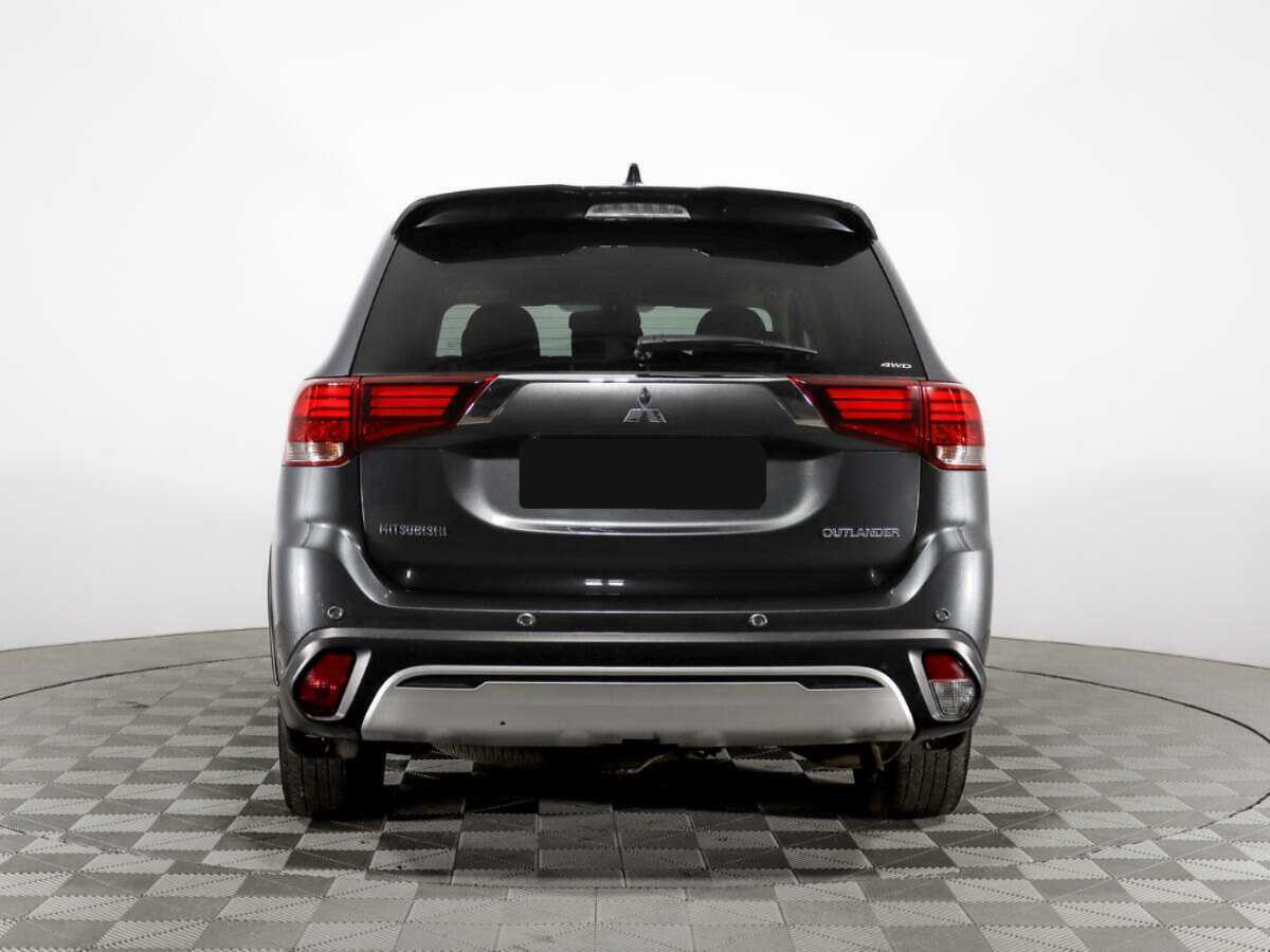 Mitsubishi Outlander с пробегом — 2019 год. Фото: #5