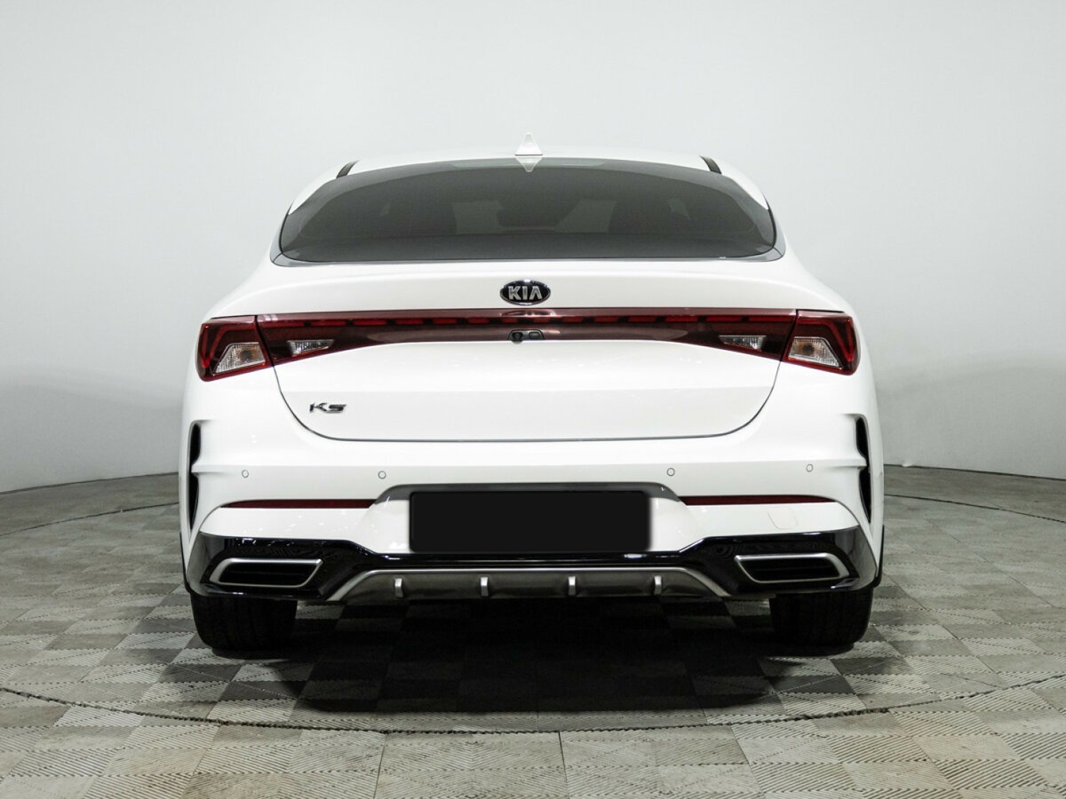 Kia K5 с пробегом — 2020 год. Фото: #4