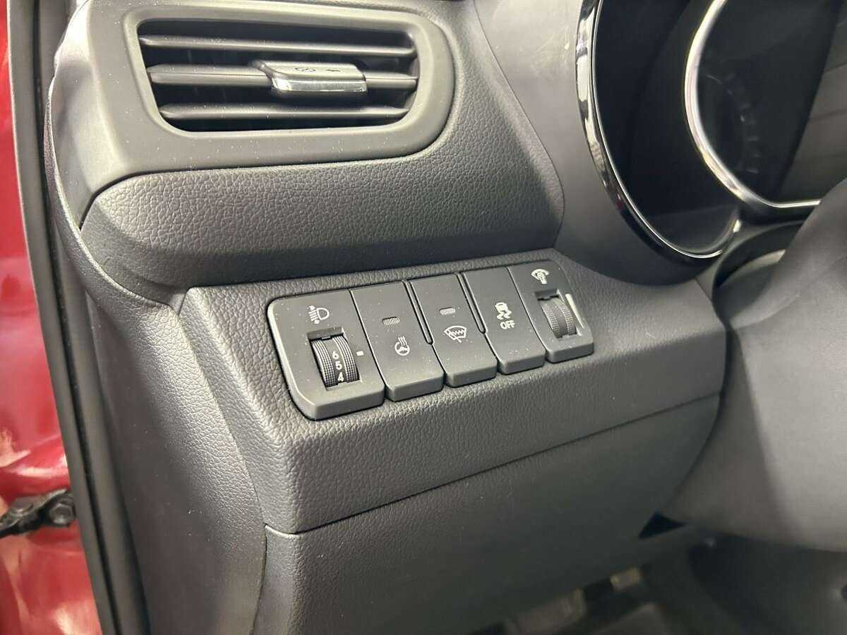 Kia Rio с пробегом — 2013 год. Фото: #8