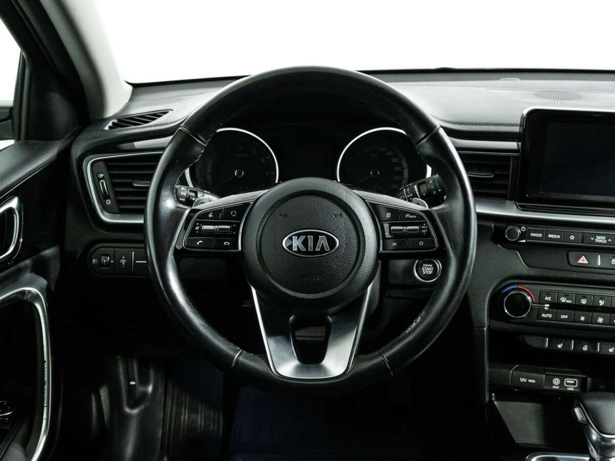 Kia Ceed с пробегом — 2019 год. Фото: #18